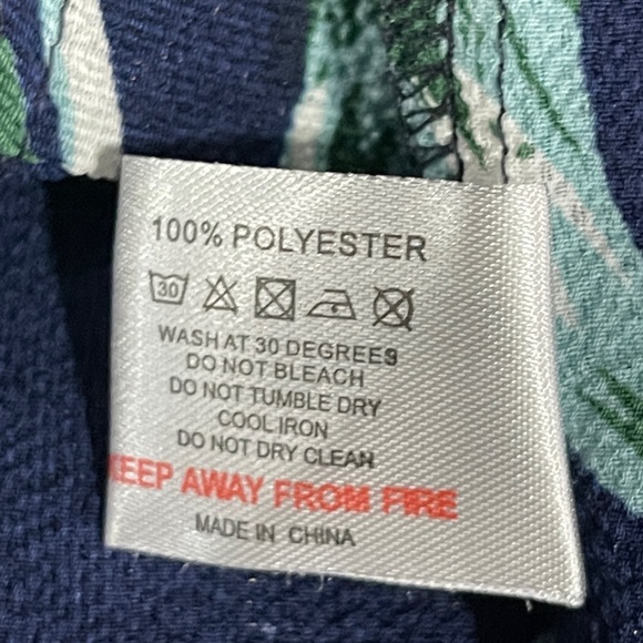 *Pretty Little Thing Women’s Floral Print Wrap Mini Dress Sz 14 - Picture 10 of 13